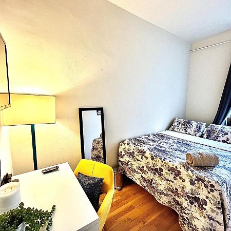 Manhattan -Ues - Room Accommodation 뉴욕 외부 사진