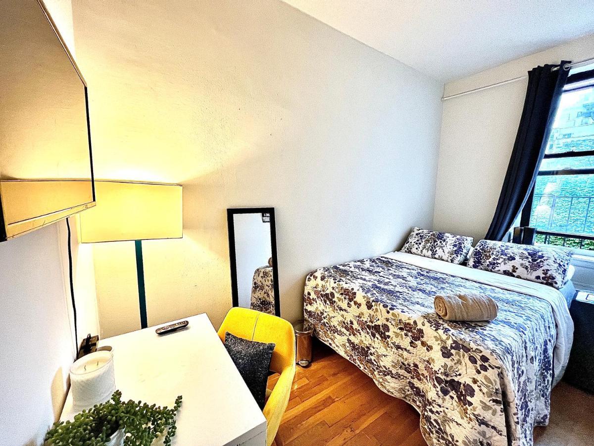 Manhattan -Ues - Room Accommodation 뉴욕 외부 사진